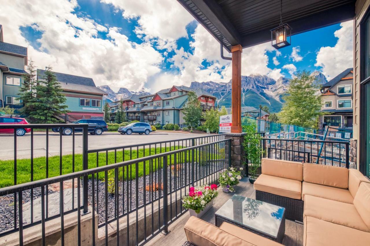 The Peak By Samsara Resort - Panorama Top View - 4Br & 5Bth Canmore Exterior foto